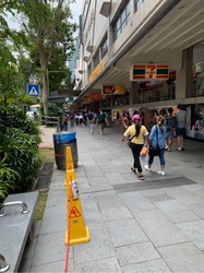 Lucky Plaza (D15), Retail #540546751
